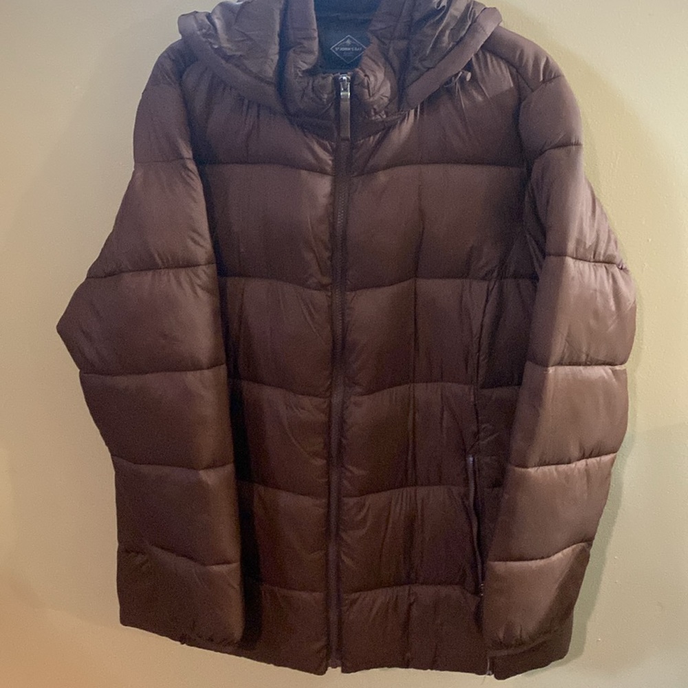 Women’s plus size brown puffer coat